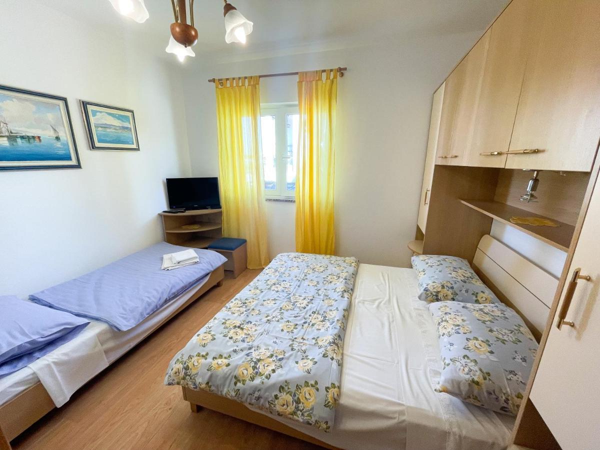 Apartments Kira 드라말리 외부 사진
